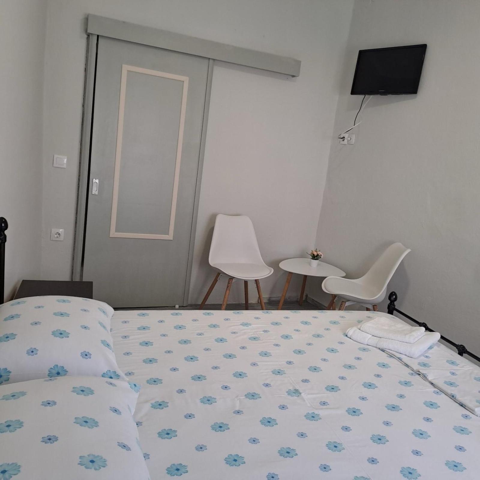Makri Square Apartment Luaran gambar