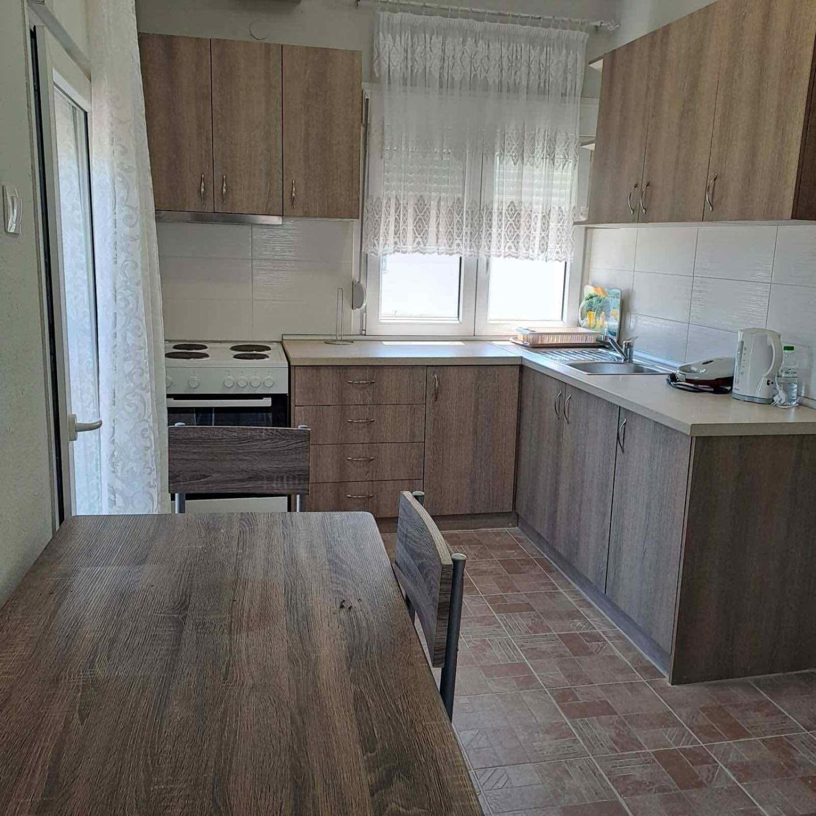 Makri Square Apartment Luaran gambar